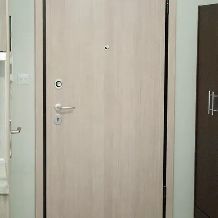Mina'S Spacious Studio Apt : June '23 Renovated Thessaloniki Exterior photo