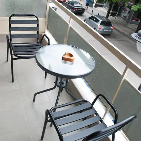 Mina'S Spacious Studio Apt : June '23 Renovated Thessaloniki Exterior photo